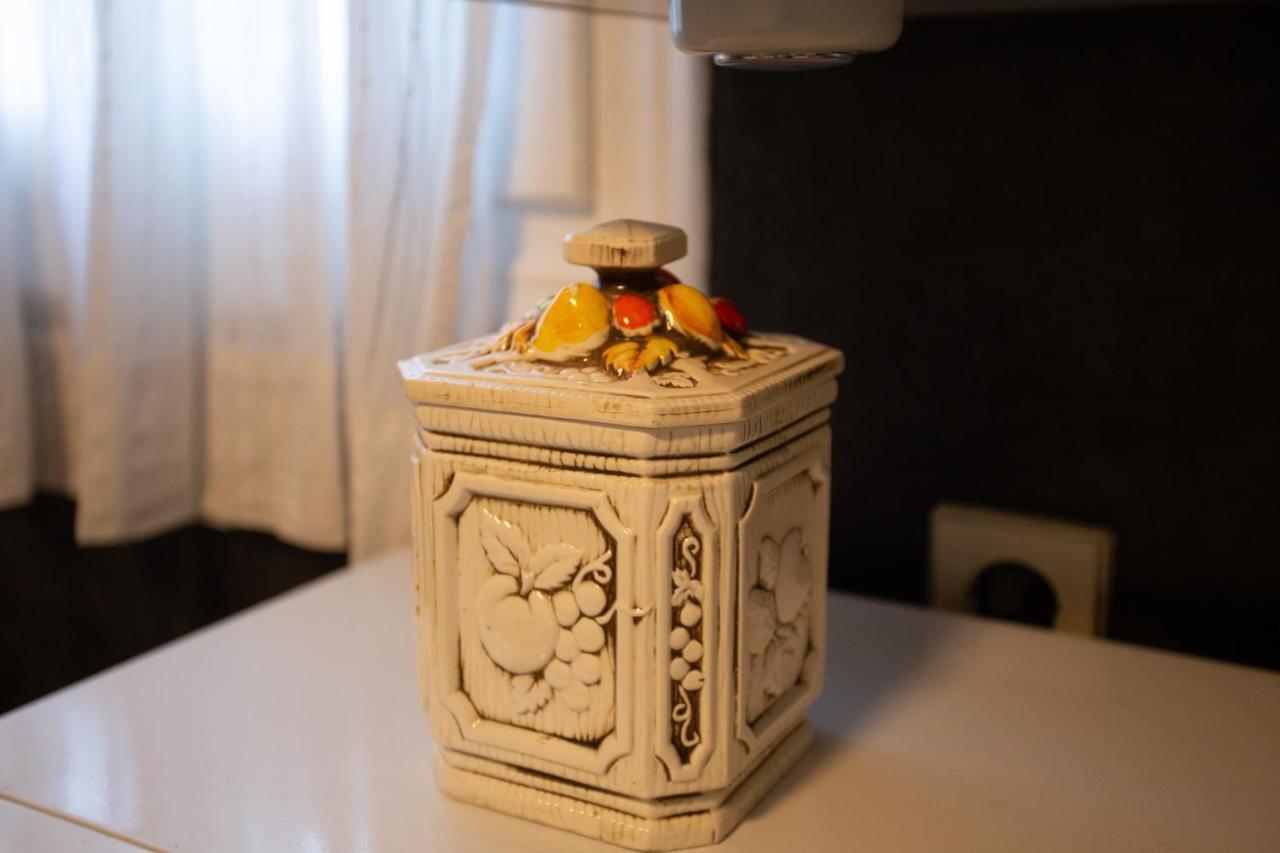 Traditional Villa Appartment With Garden, Also For Gatherings ,15 Minutes From Thessaloniki Airport Exteriör bild