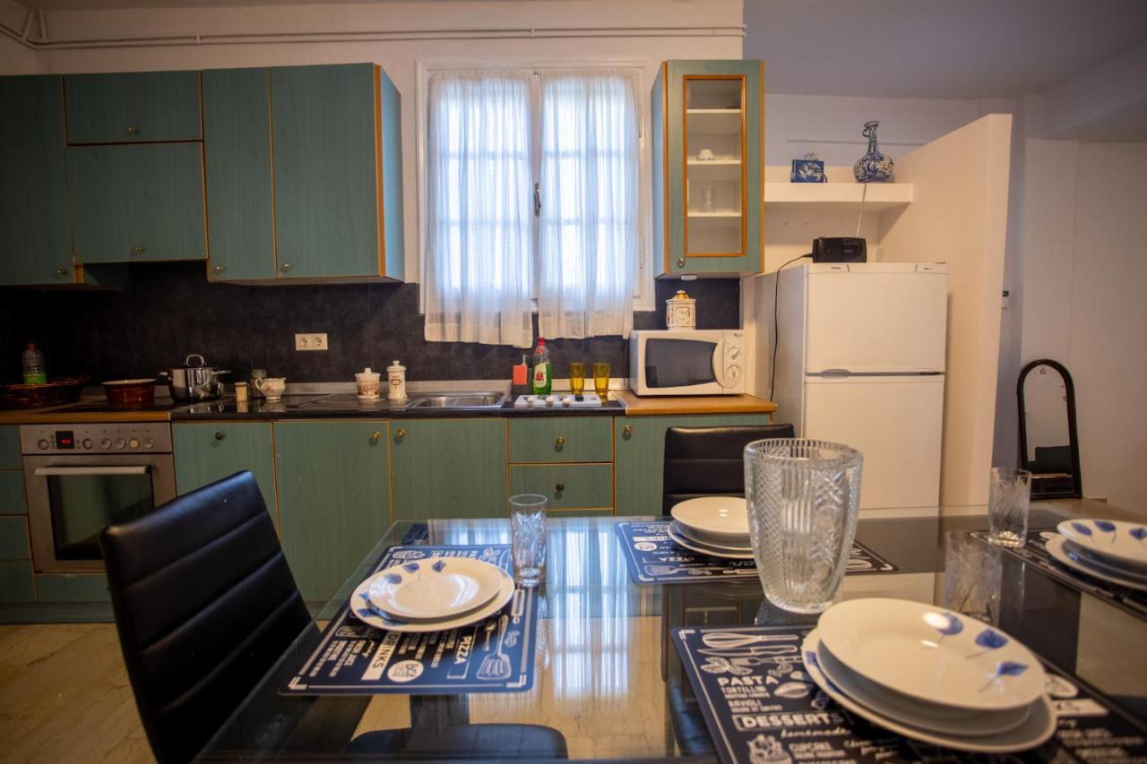 Traditional Villa Appartment With Garden, Also For Gatherings ,15 Minutes From Thessaloniki Airport Exteriör bild