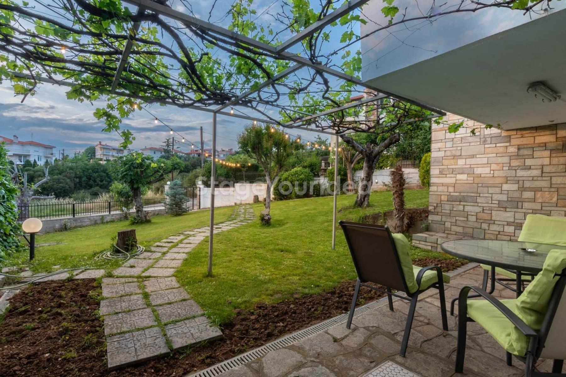 Traditional Villa Appartment With Garden, Also For Gatherings ,15 Minutes From Thessaloniki Airport Exteriör bild