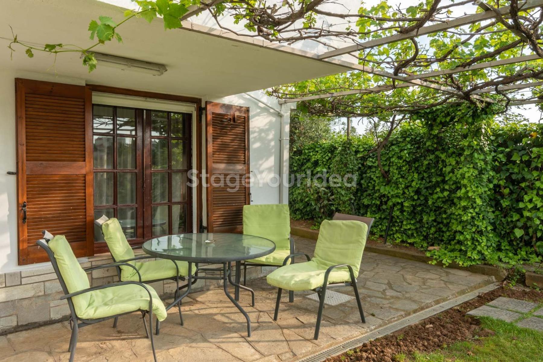 Traditional Villa Appartment With Garden, Also For Gatherings ,15 Minutes From Thessaloniki Airport Exteriör bild