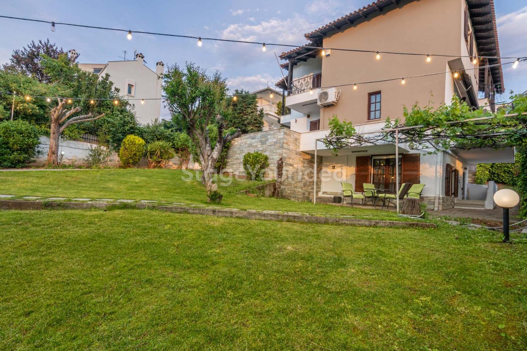 Traditional Villa Appartment With Garden, Also For Gatherings ,15 Minutes From Thessaloniki Airport Exteriör bild